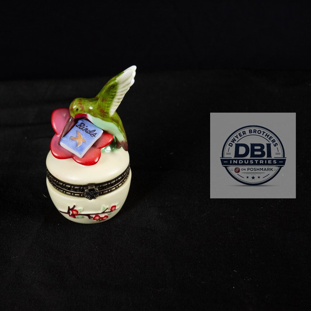 Inspired Moments Hummingbird Porcelain Trinket Box w/ Certificate “Beauty” Colle